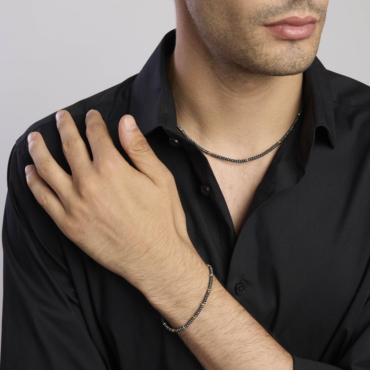 MABINA UOMO - Collana da uomo in argento con ematite e inserti dorati