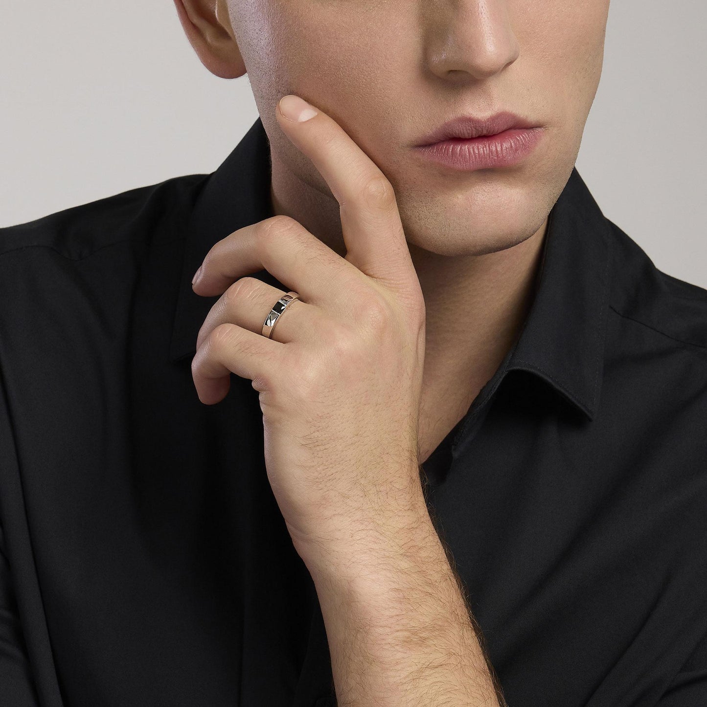 MABINA UOMO - Anello uomo in argento con zircone nero