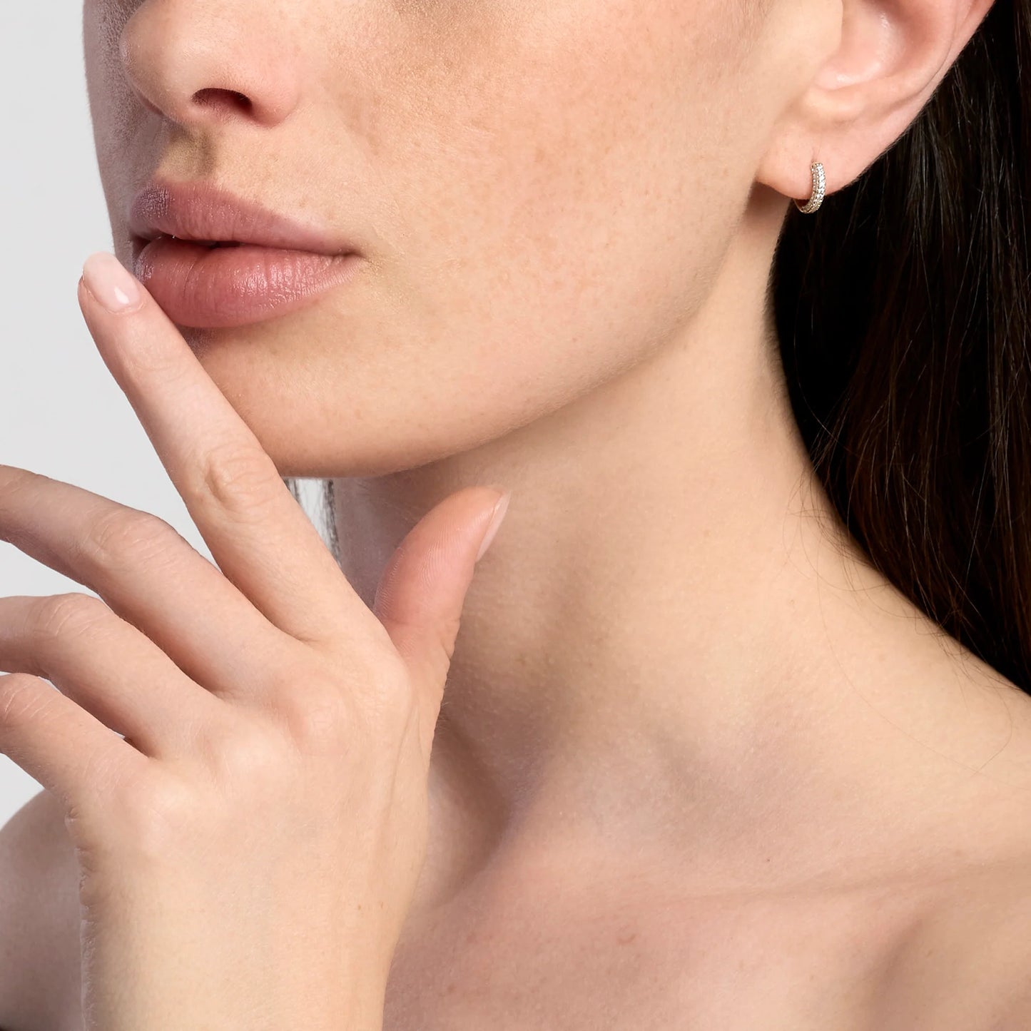 MABINA -Orecchini a cerchio in bronzo e argento dorato con zirconi