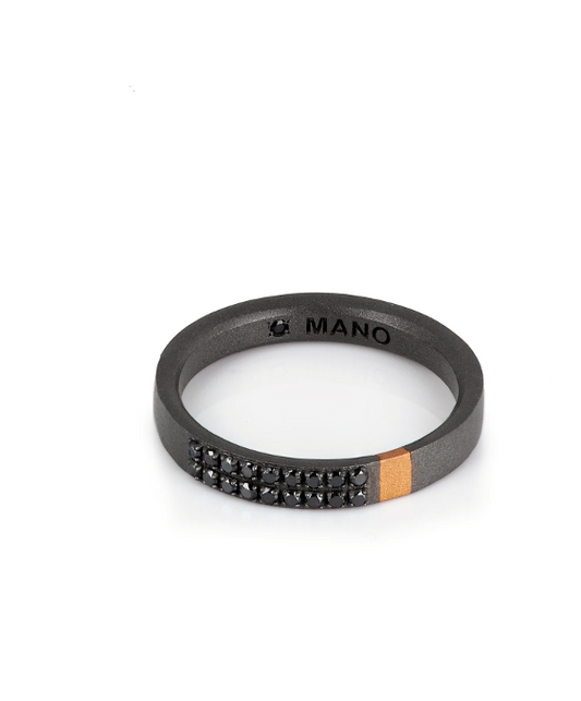 MANO - Anello in Titanio, Oro e Diamanti