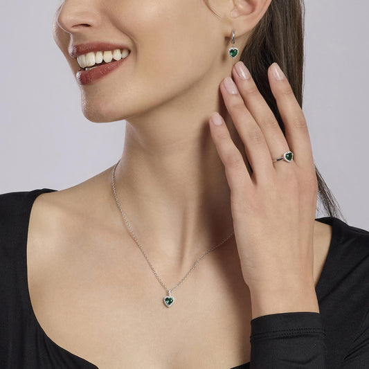 MABINA - Anello con smeraldo sintetico taglio cuore