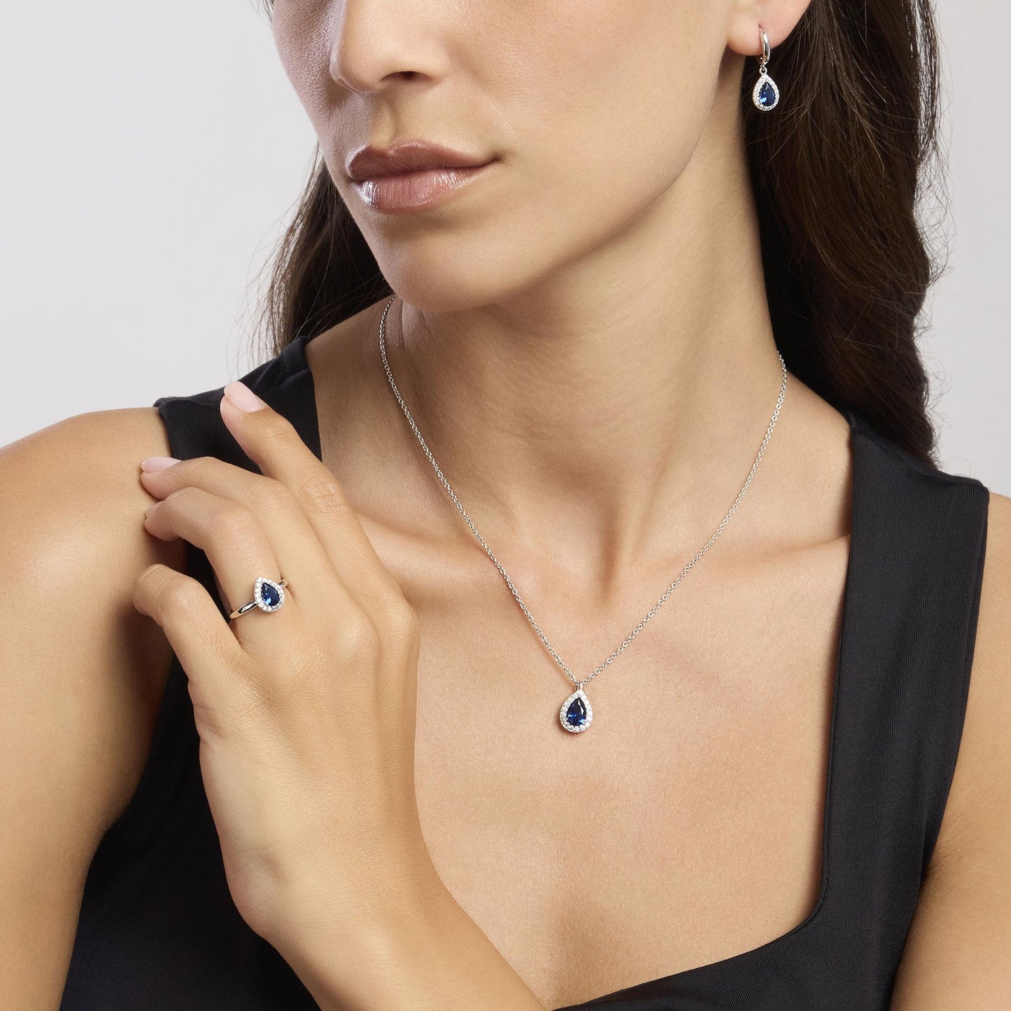 MABINA - Girocollo in argento con zaffiro sintetico e zirconi