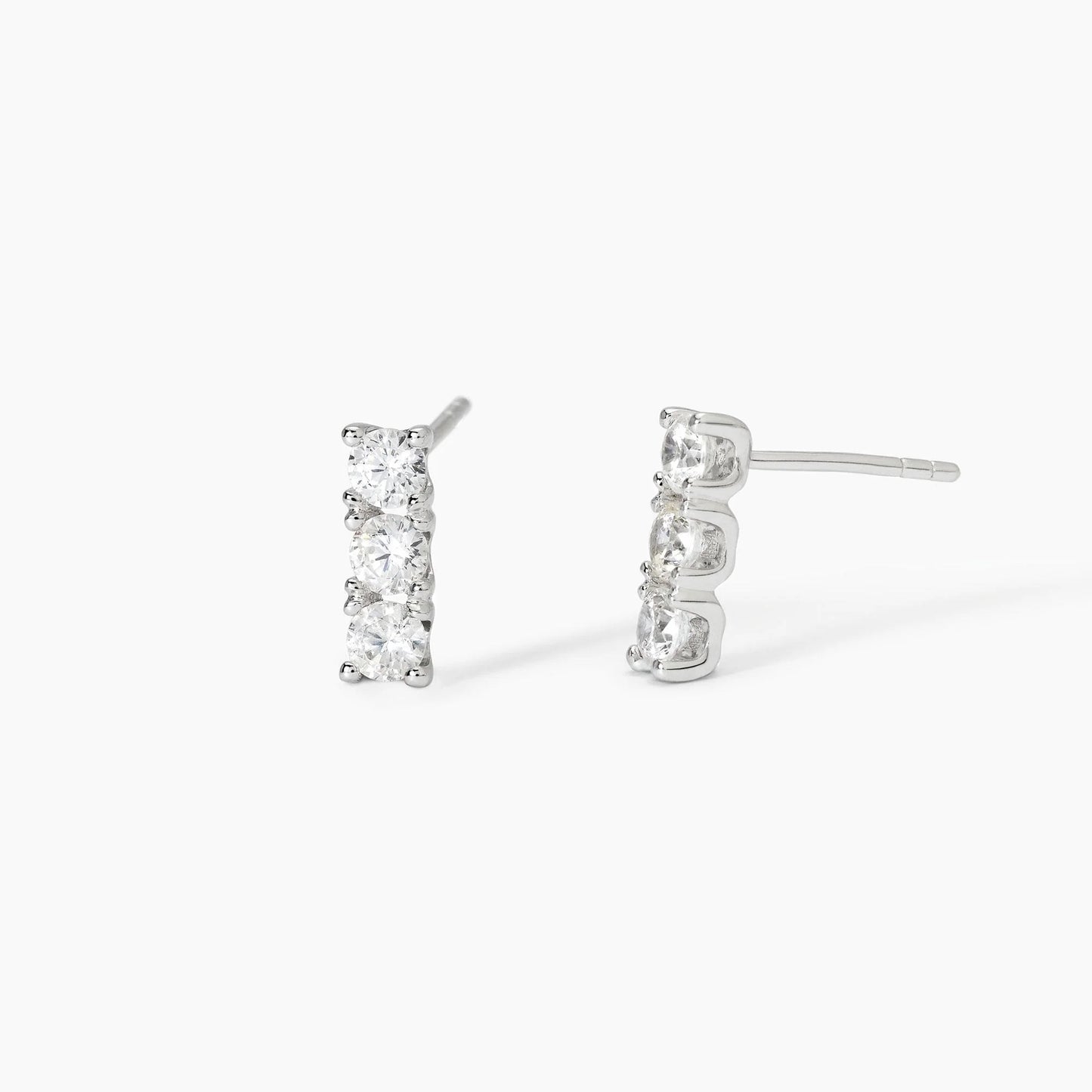 MABINA -Orecchini in argento con zirconi bianchi