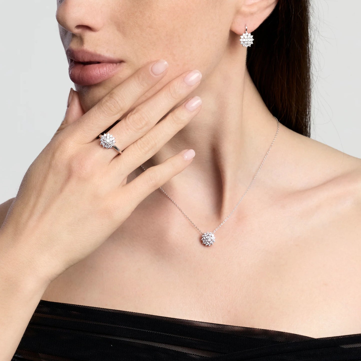 MABINA - Girocollo in bronzo e argento con ciondolo in zirconi