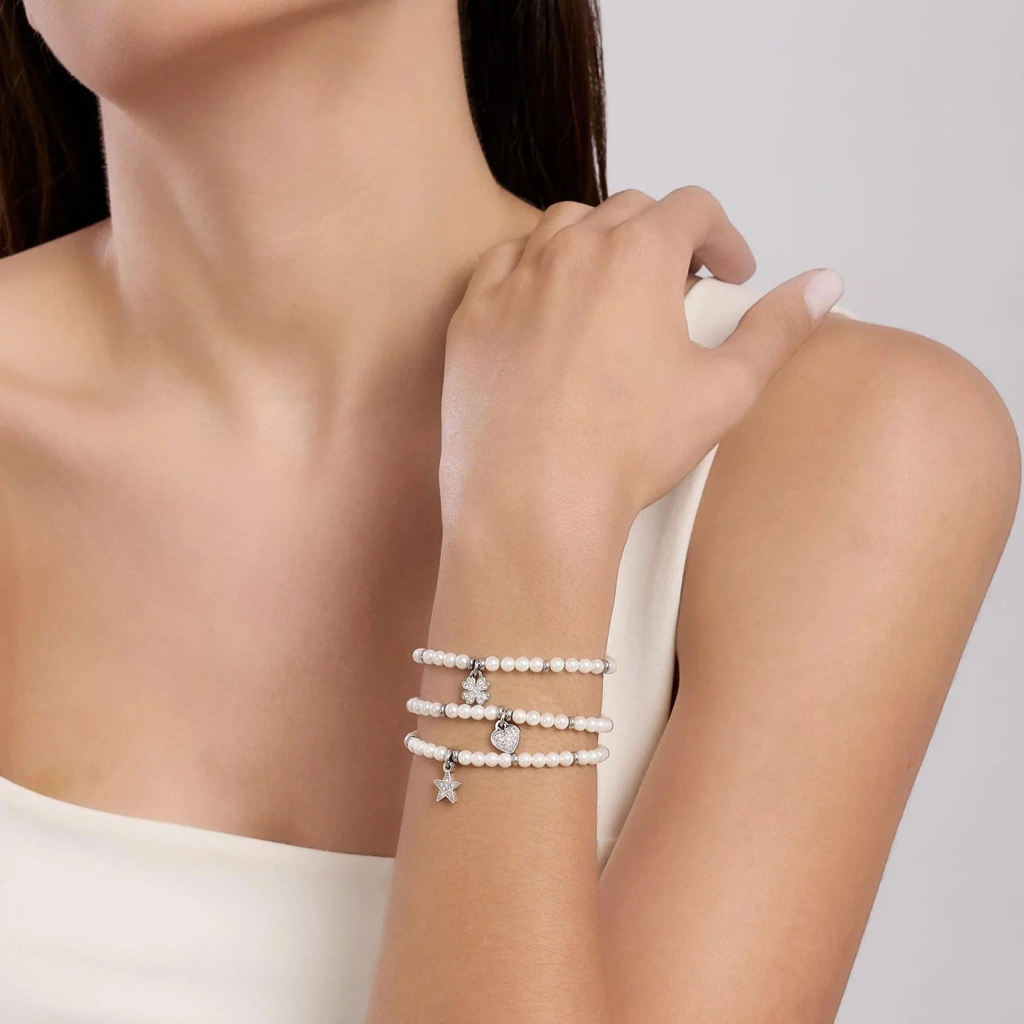 KIDULT - Bracciale con perle e quadrifoglio o cuore