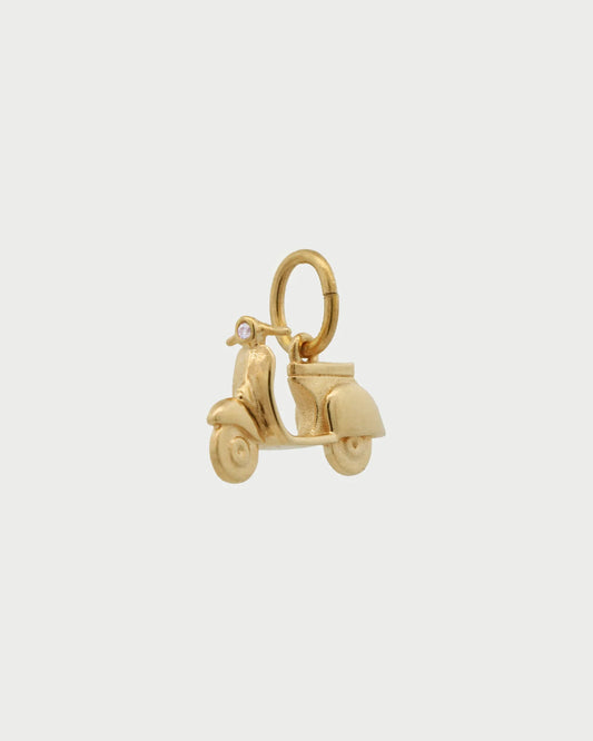 RUE DES MILLE - Charm Vespa