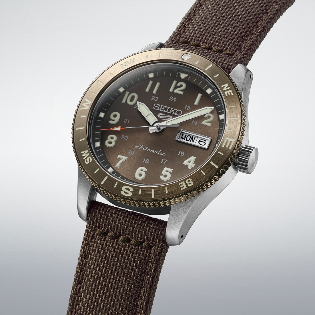 SEIKO - Orologio 5 Sports Field series