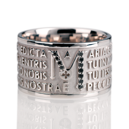 TUUM - Mater Brillanti Neri Ring